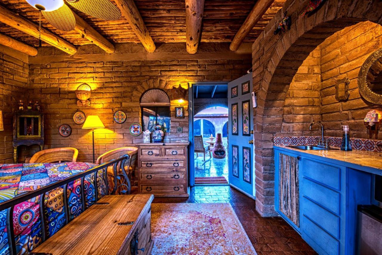 Casa Tierra Adobe Bed & Breakfast Avra Exterior photo